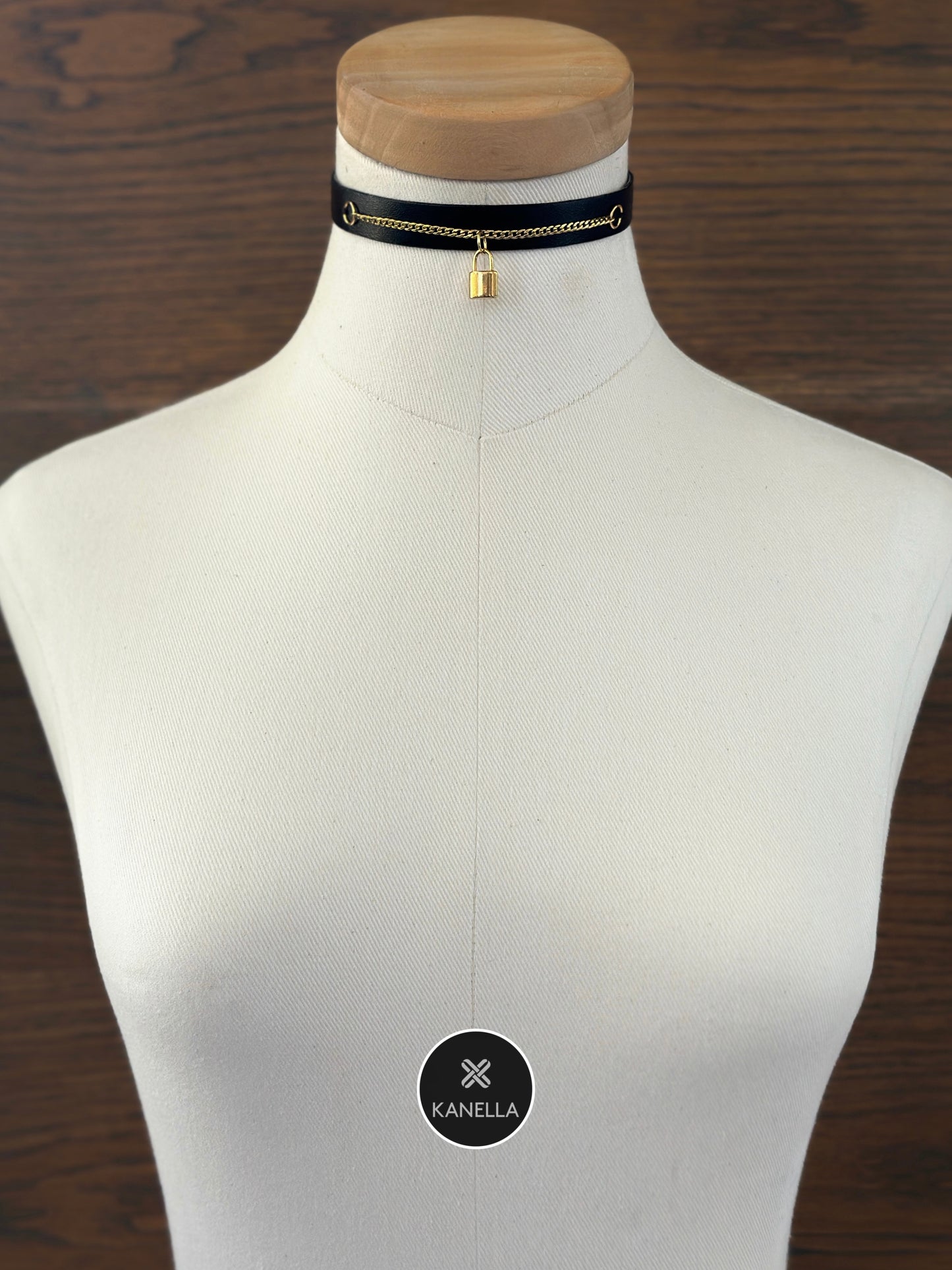 Agape Leather Choker - Kanella Leather