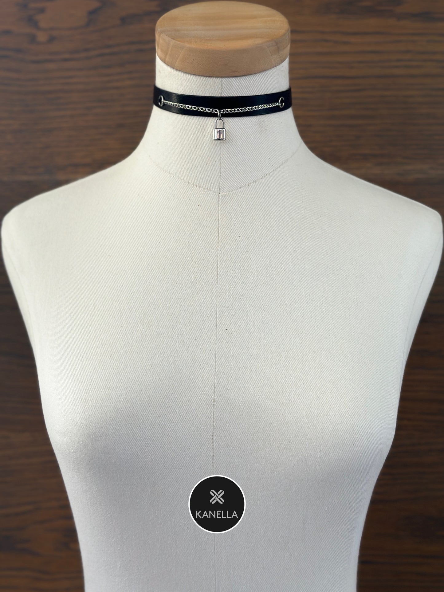 Agape Leather Choker - Kanella Leather