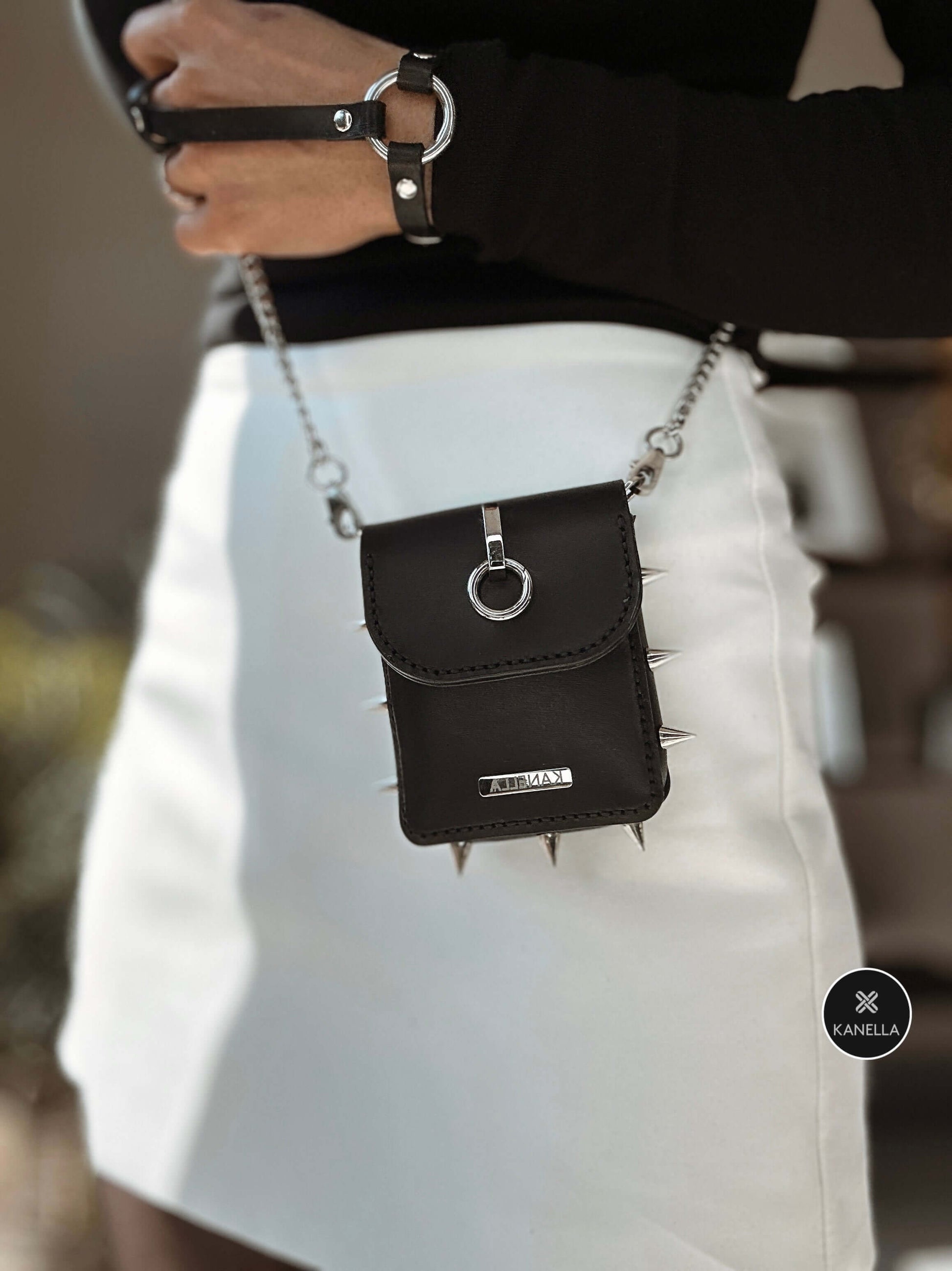 Dione Leather Crossbody Coin Purse